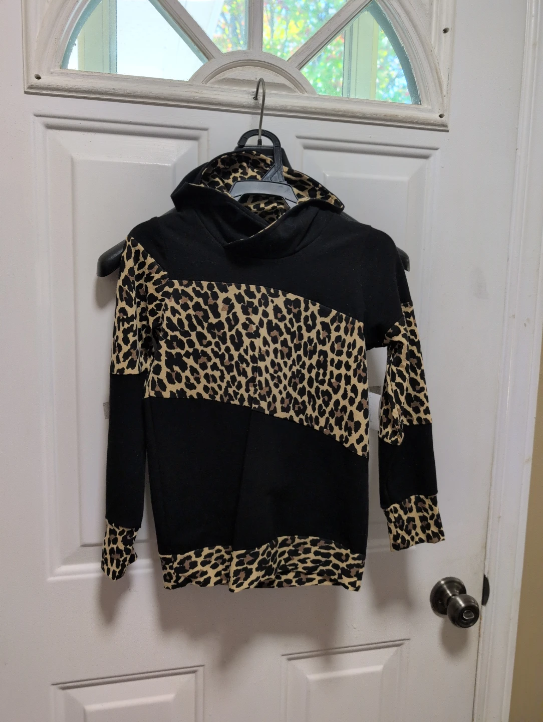 Chaton Doux Leopard Print Hoodie