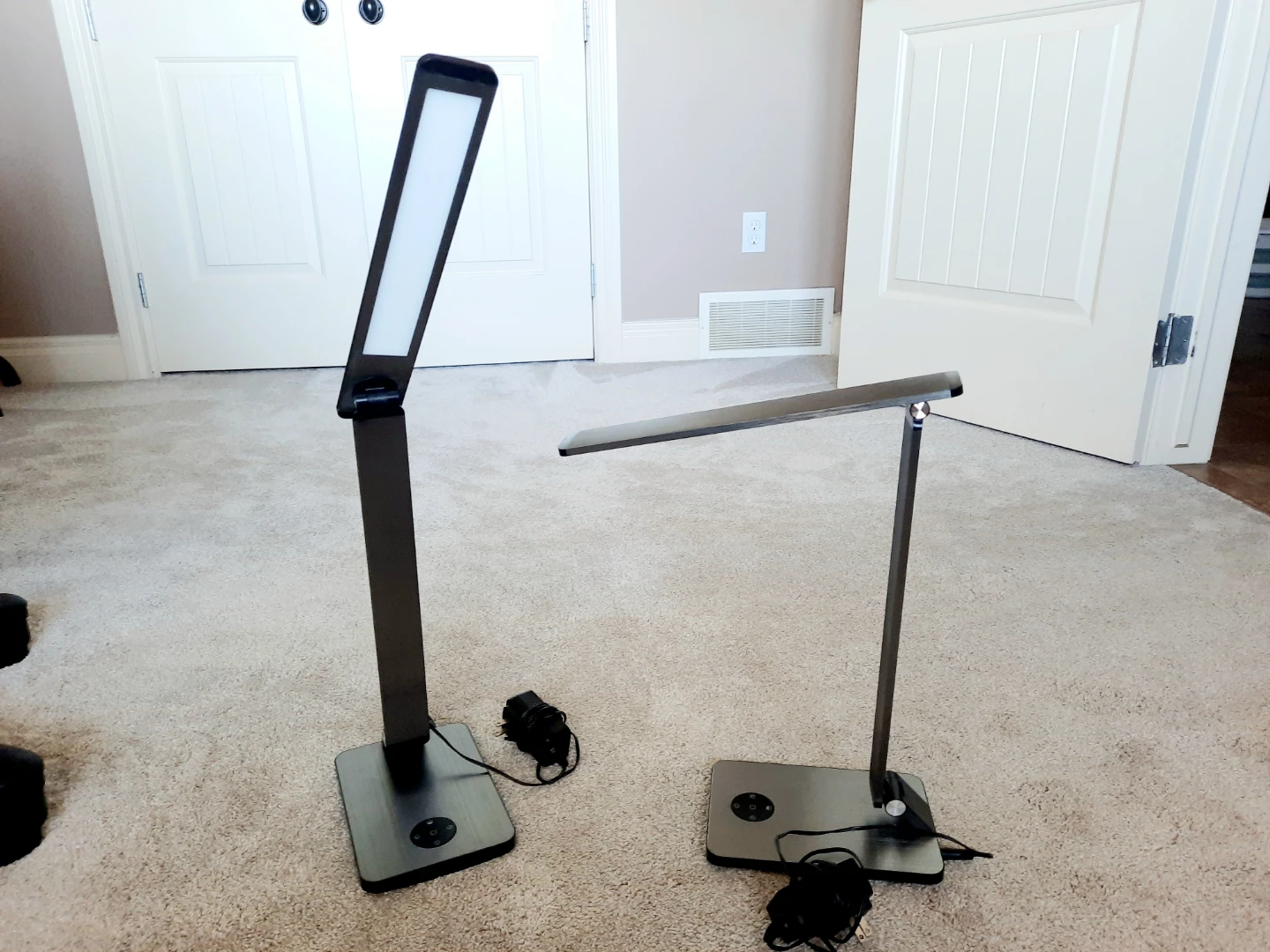LED desk lamps