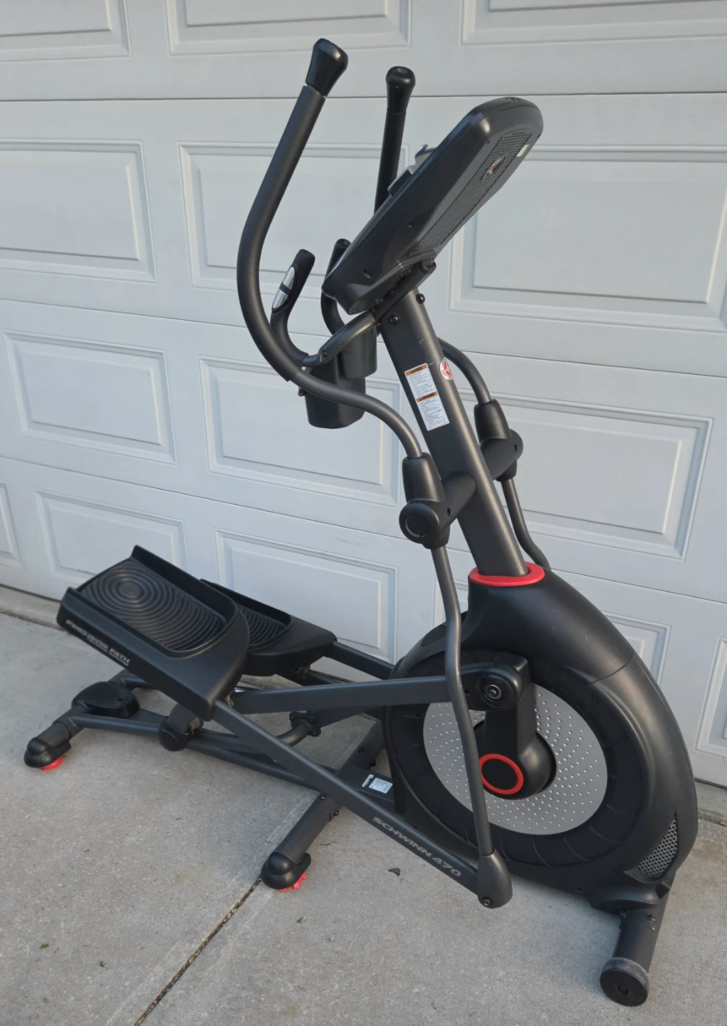 Schwinn 470 Magnetic Resistance Cross-train Elliptical. Like New - photo 3
