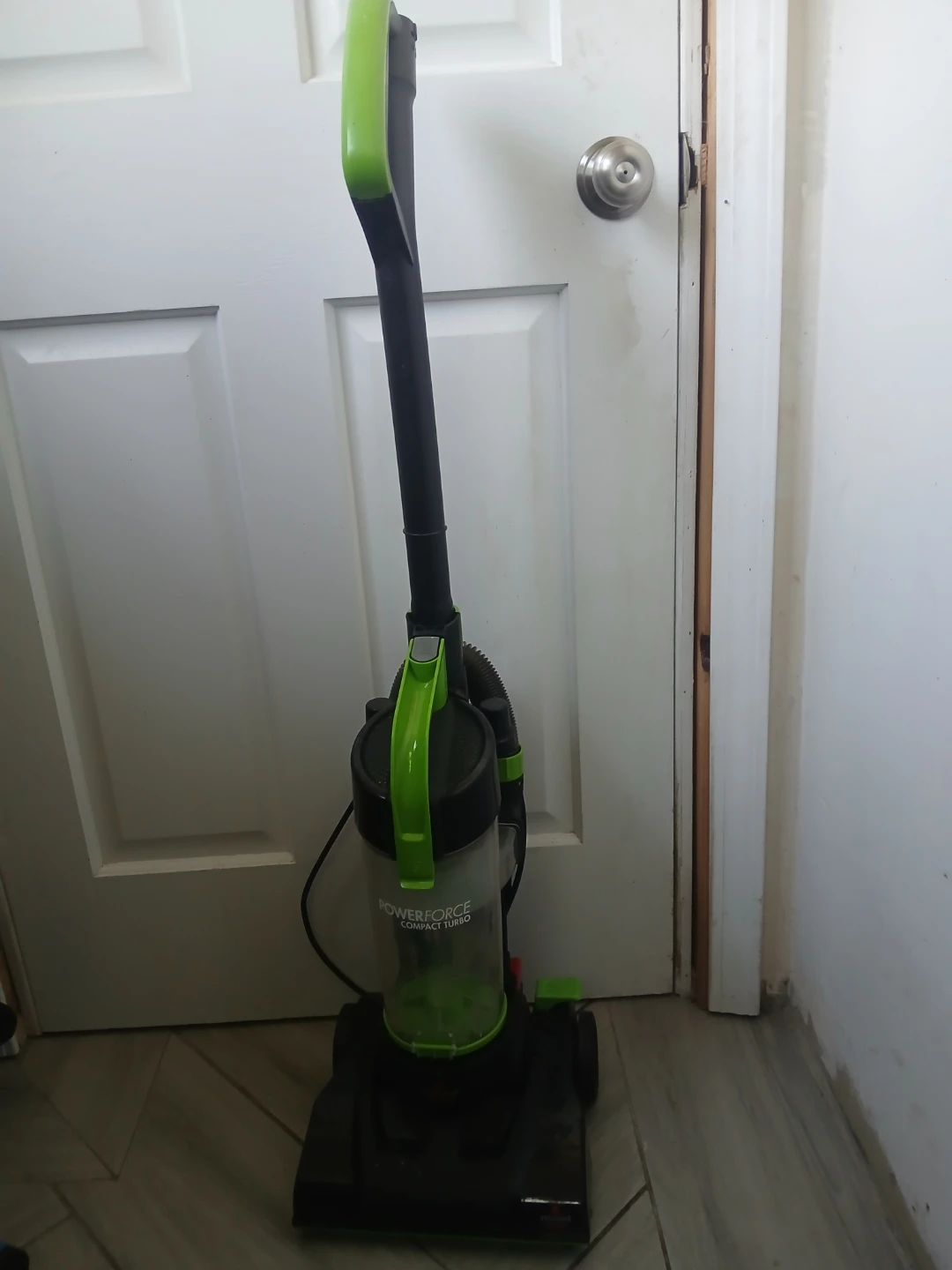 Bissell PowerForce Compact Turbo Vacuum