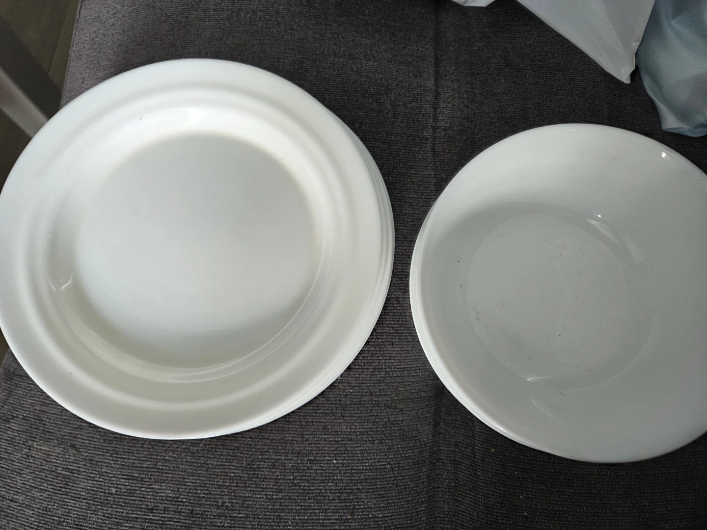 Set of White Plates and Bowls - photo 5
