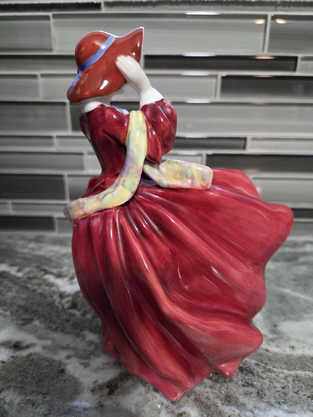 Royal Doulton Figurine - photo 2
