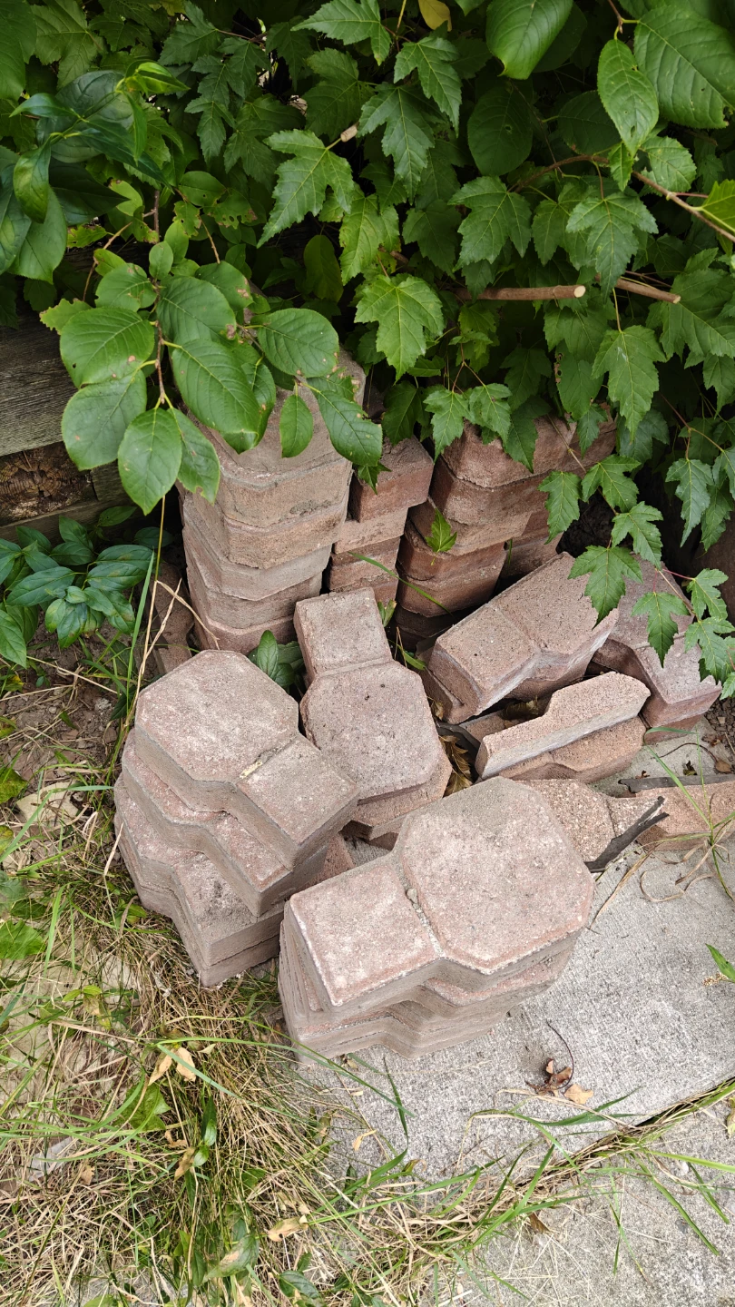 Red Concrete Paver Stones - photo 2