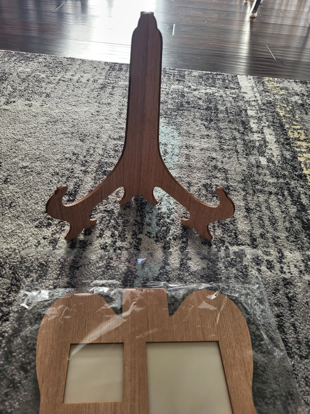 Guitar-Shaped Multi-Photo Frame - photo 5