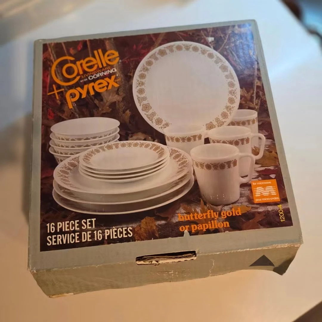new in box butterfly gold 16 pce corelle dishes