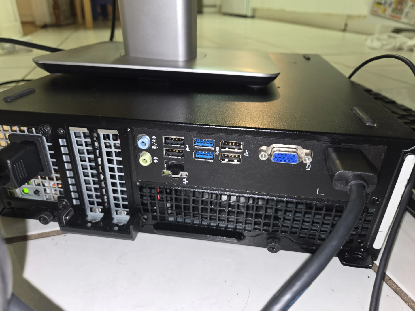 Dell OptiPlex Desktop Computer Set with Monitor - photo 4