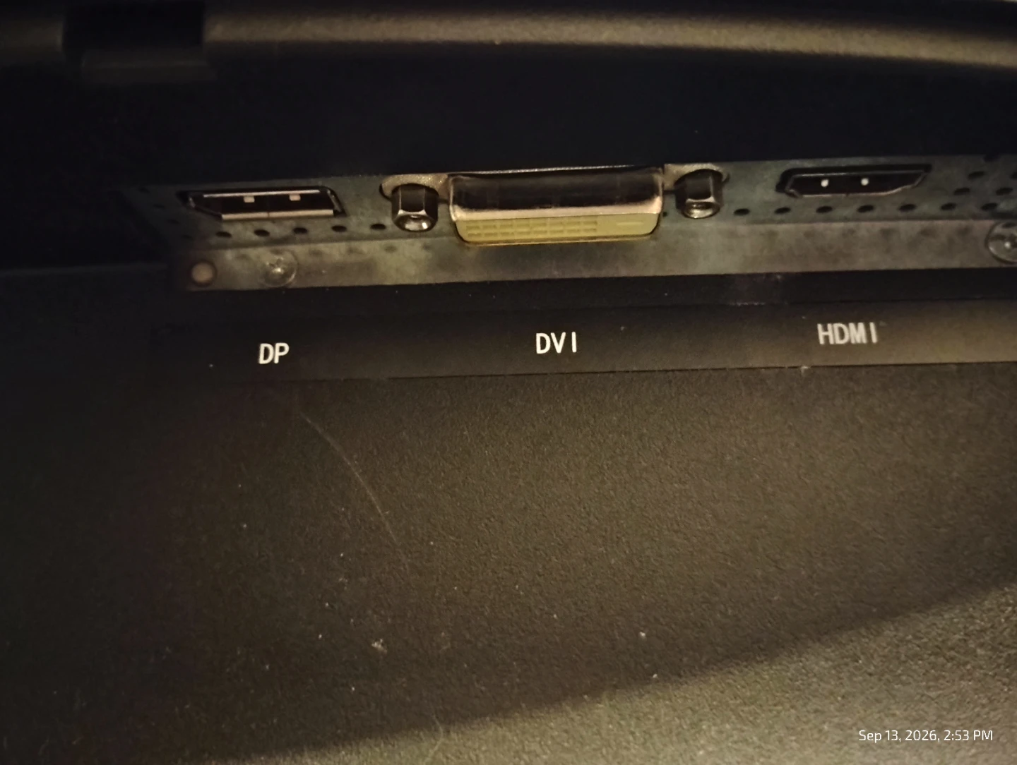 MSI Optix G24C Curved Gaming Monitor - photo 3