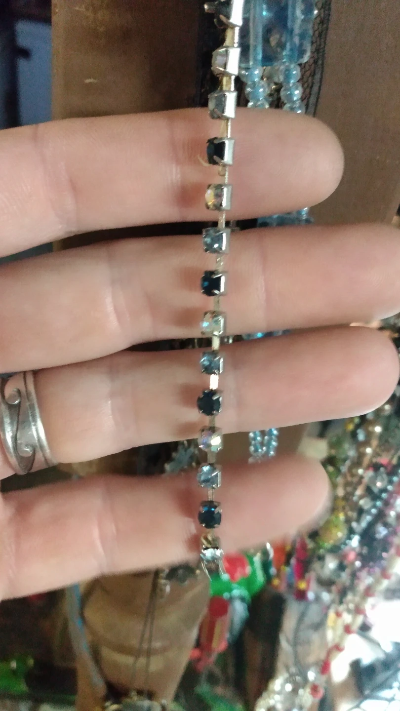 Assorted Fashion Jewelry Collection - photo 2