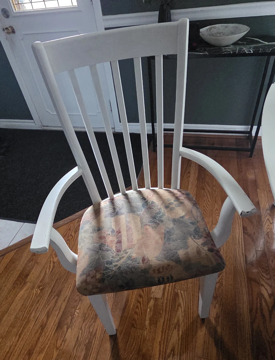 White dining table set - photo 3