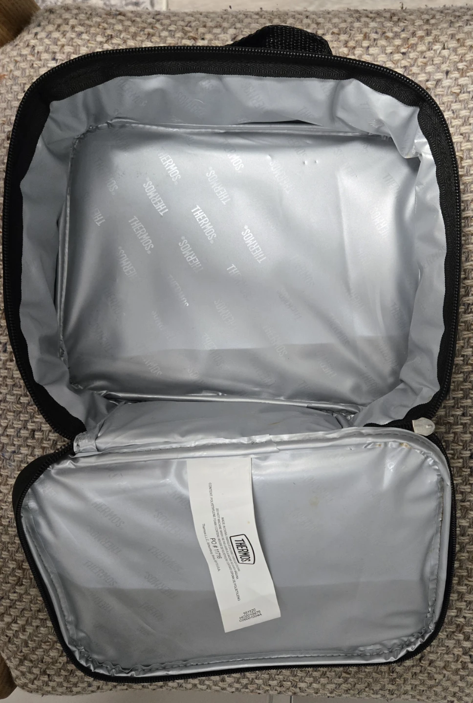 Small Insulated Lunch Bag - photo 3