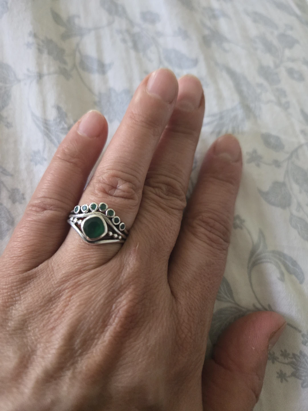 Silver 925 ring with natural emerald stones - photo 2