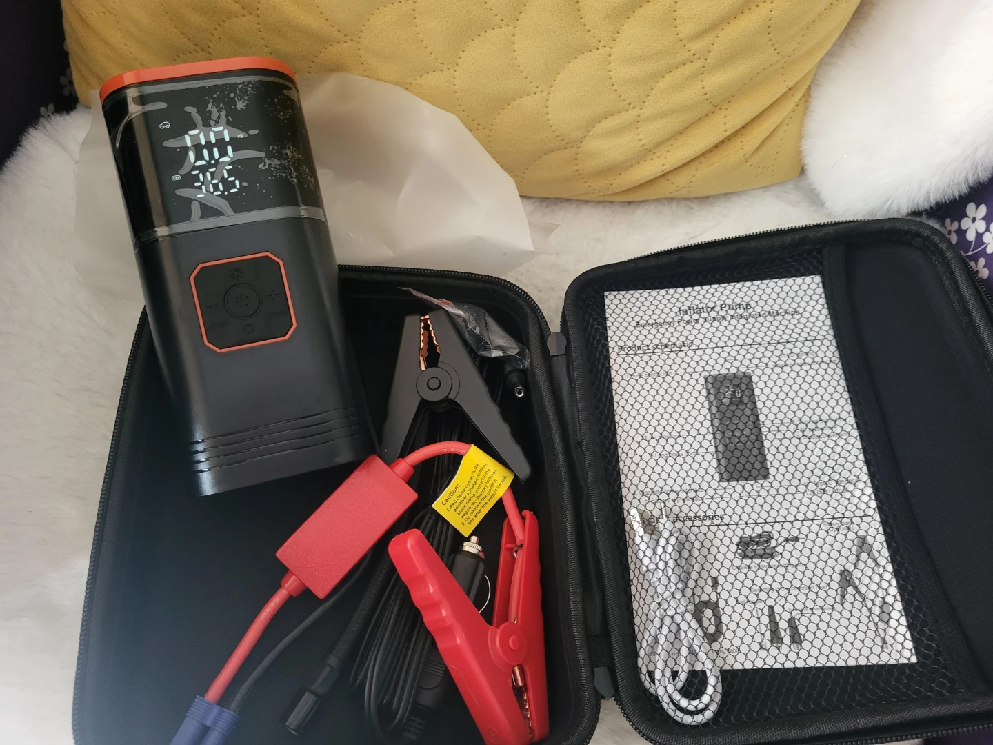 Car booster jumper + tire inflator in 1 *Brand new*