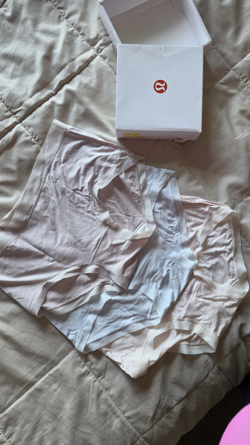 Lululemon Women's Underwear Set - 3 Pack - photo 4