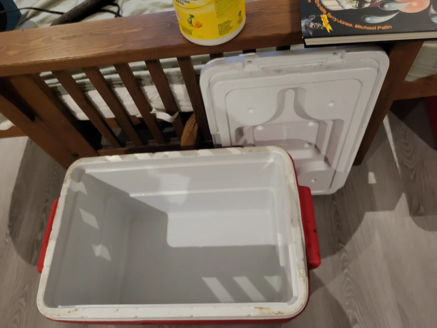 Coleman Red and White Cooler - photo 3