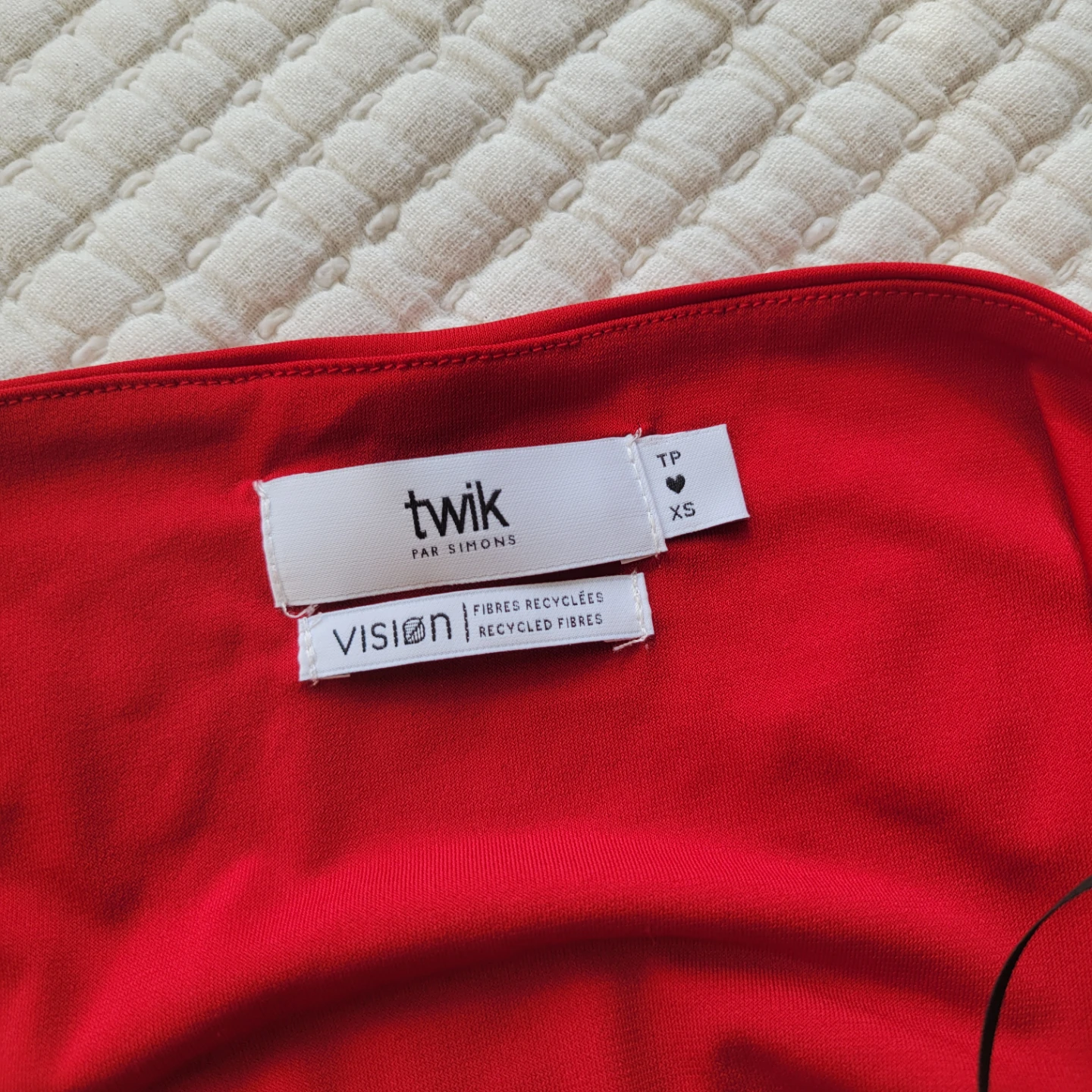 BNWT red halter top - photo 5