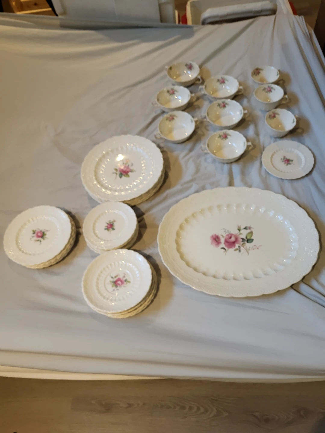 Vintage Rose Floral Porcelain Dinnerware Set