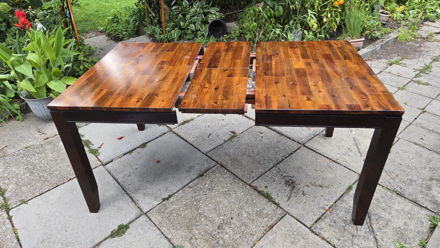 Extendable Wooden Dining Table - photo 3