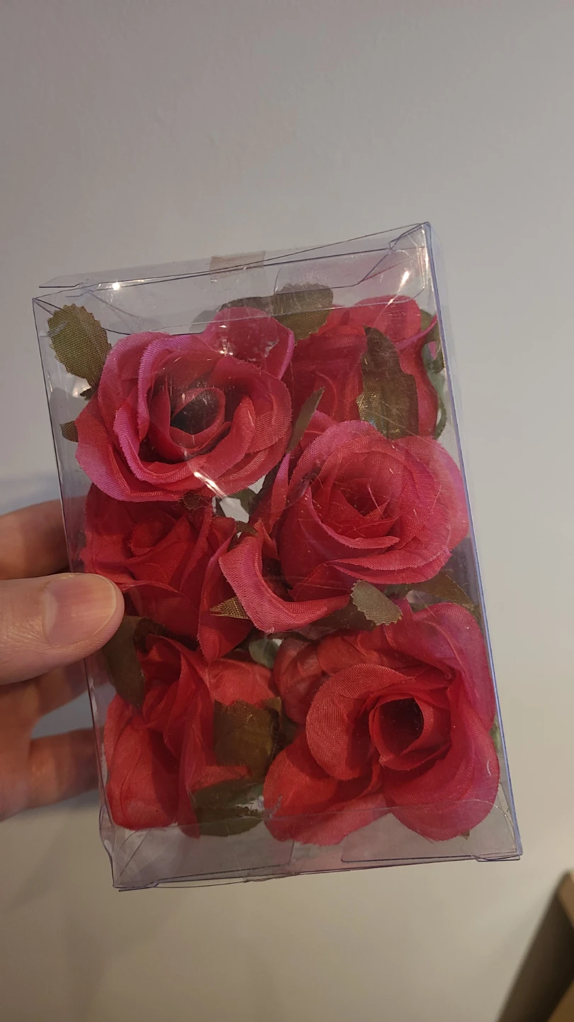 Dollarama Craft Clip-on Pink 🩷 Roses
