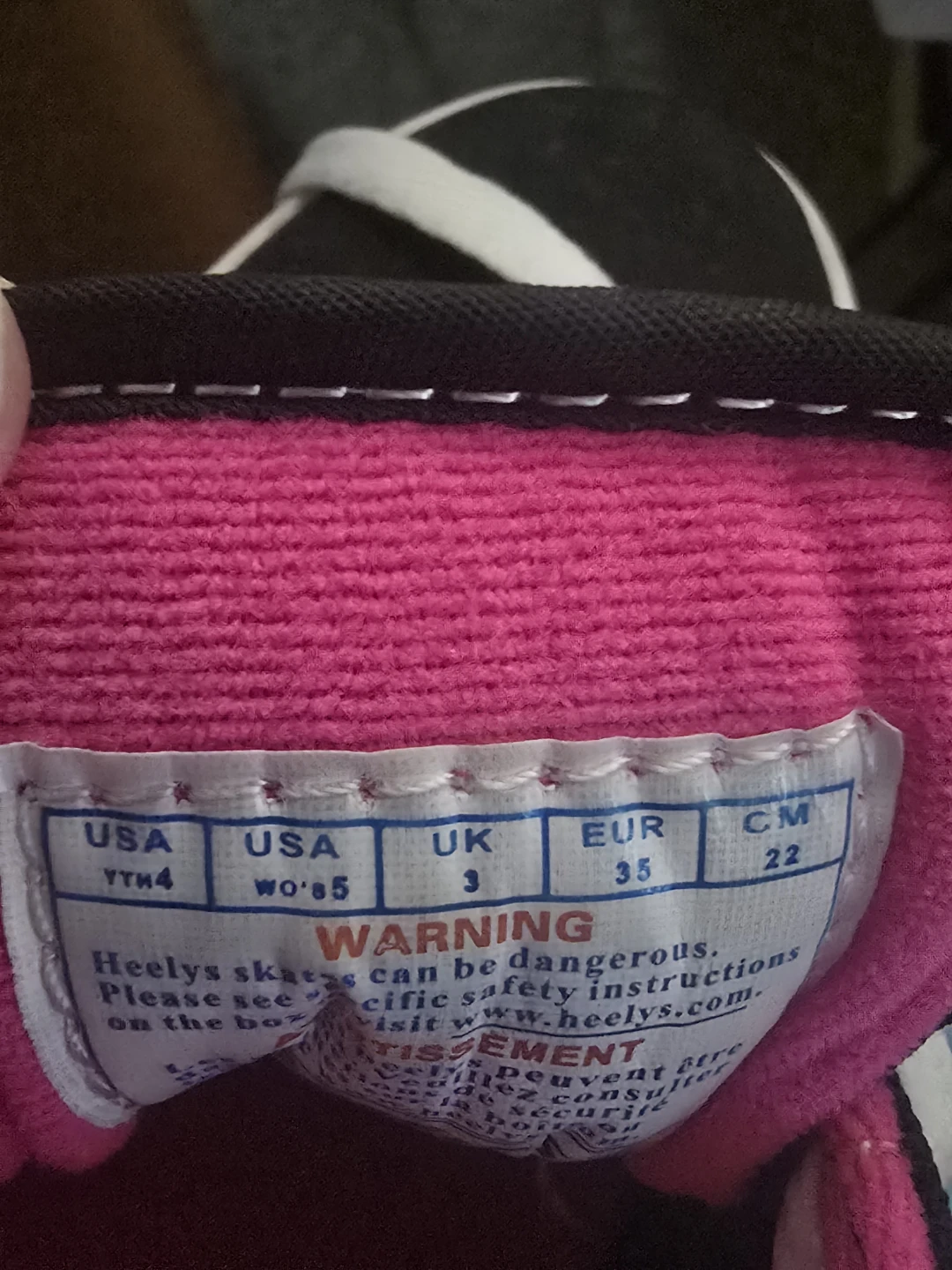 Heelys Black and Pink Roller Shoes - photo 3
