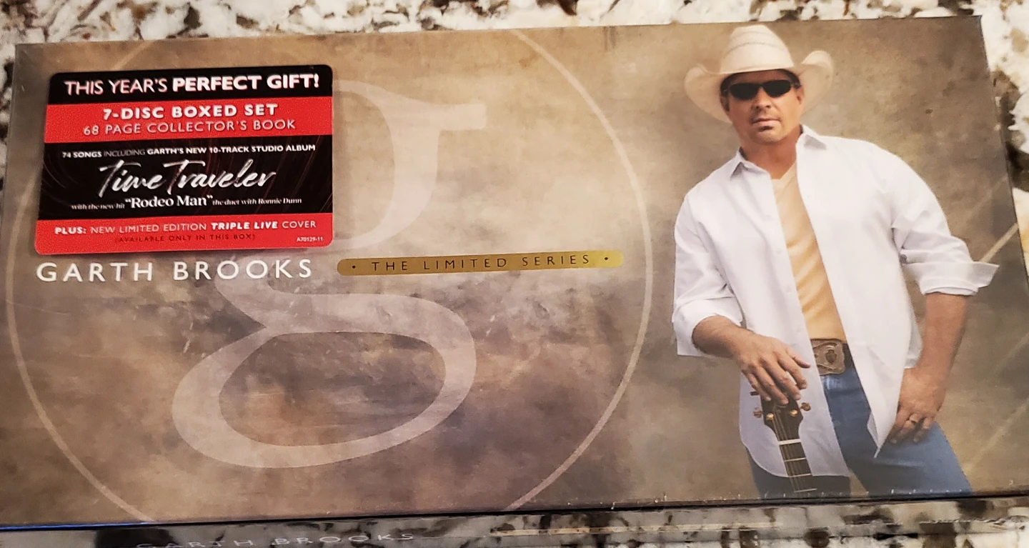 Garth Brooks Triple Live 7-Disc Boxed Set