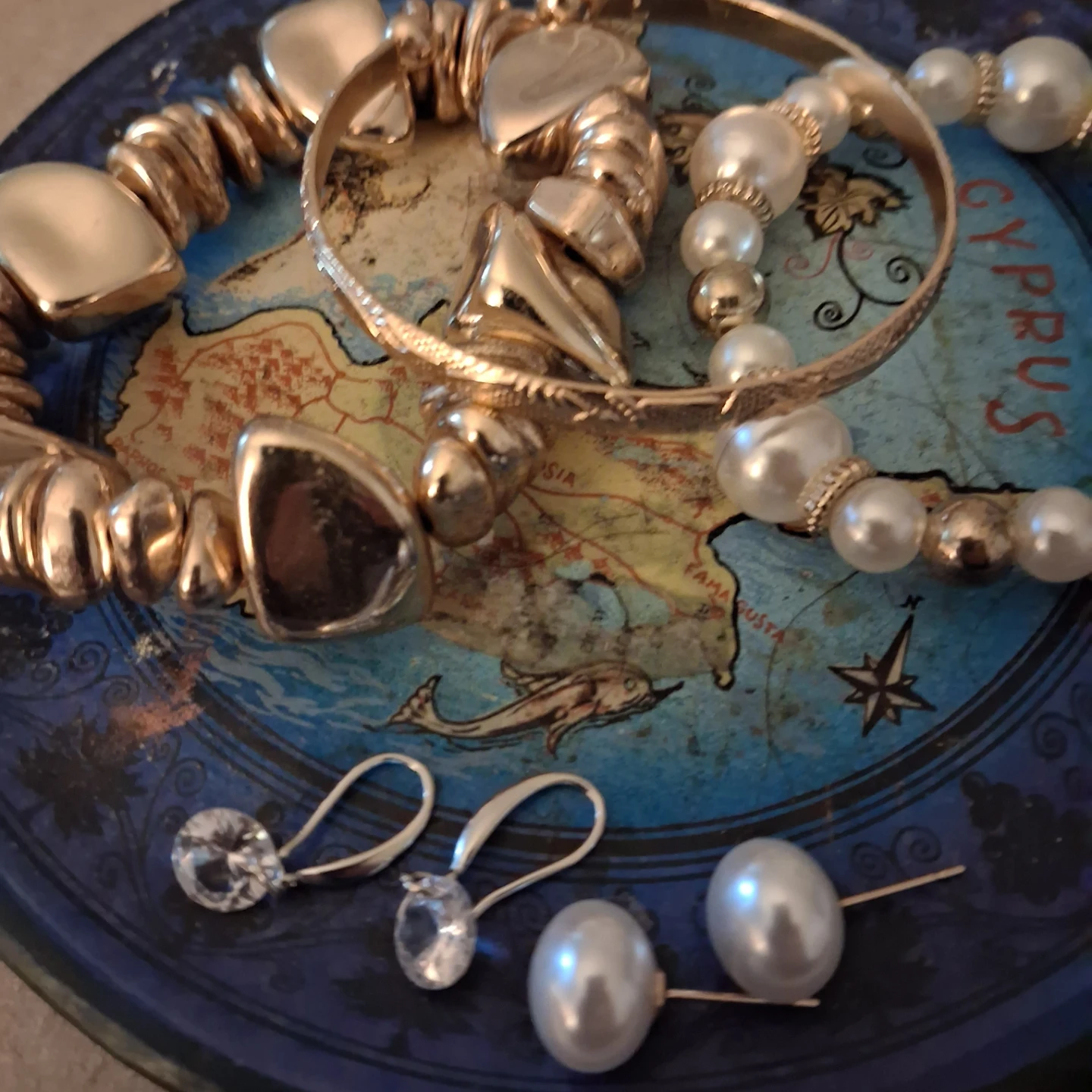 Assorted Fashion Jewelry Set