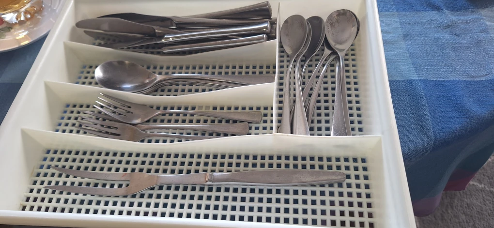 White Plastic Utensil Drawer Organizer - photo 3