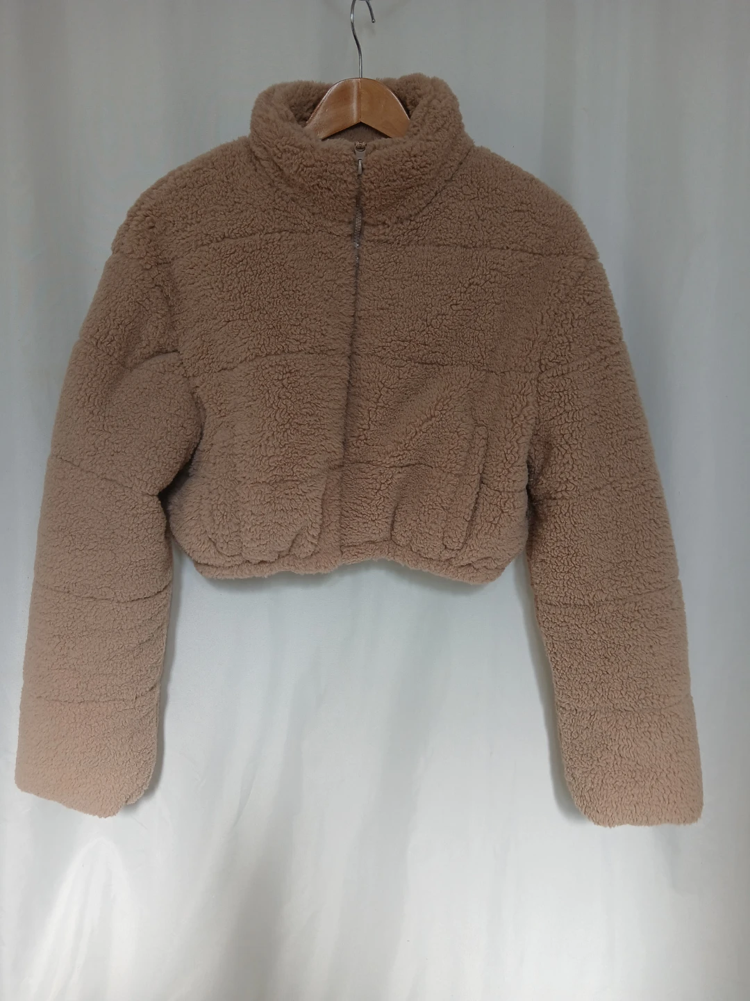 Tan Faux Shearling Cropped Jacket (Large but fits like a medium)