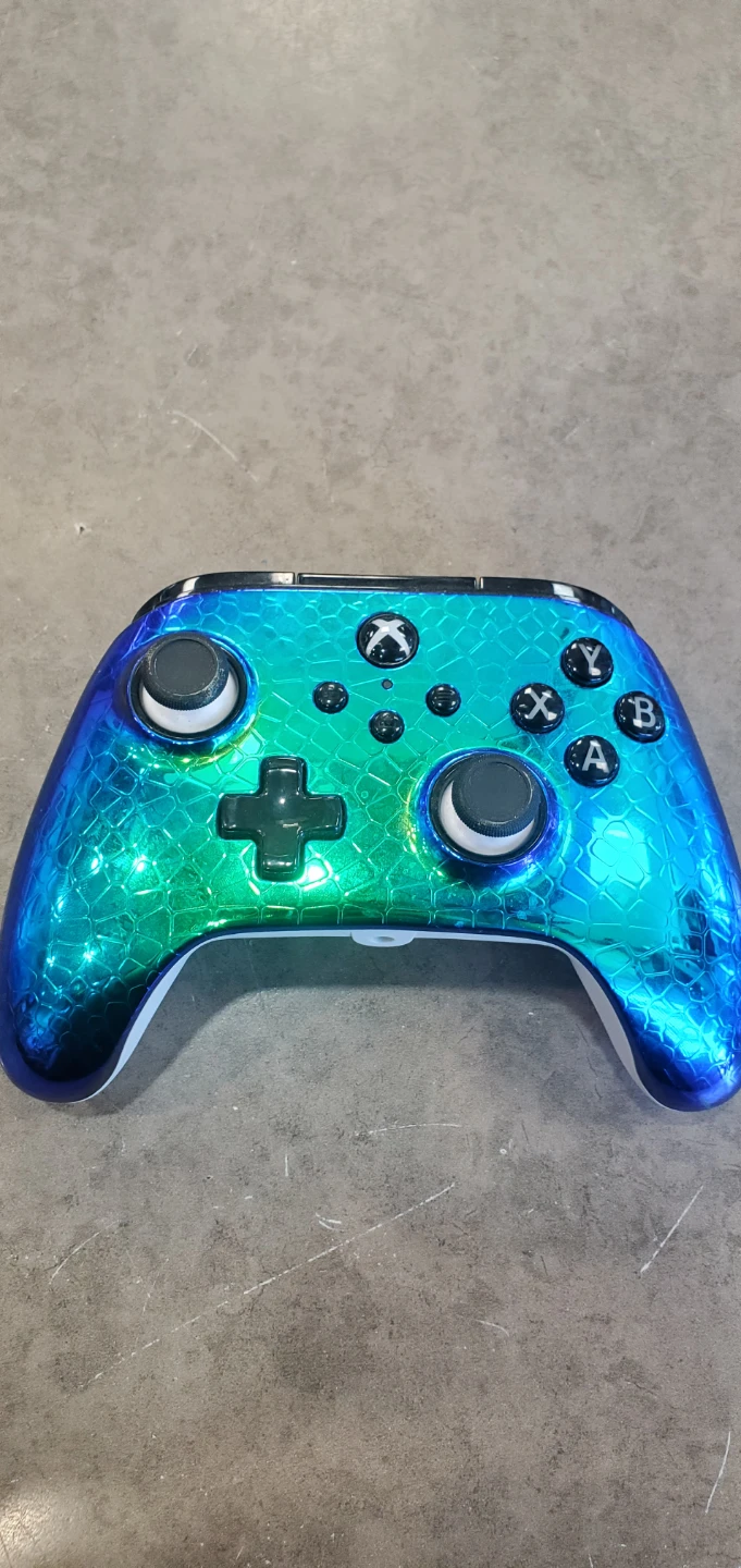 Xbox Controller - Blue and Green Gradient