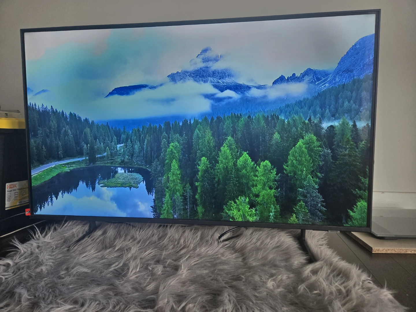 SMART TV