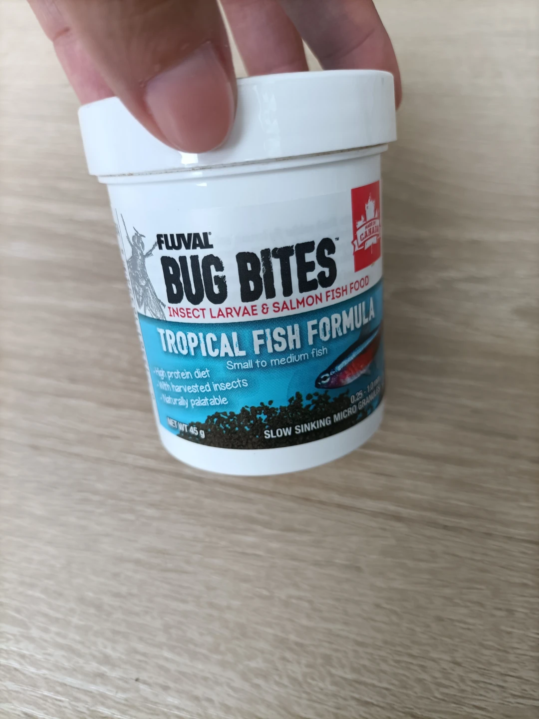 Fluval Bug Bites Tropical Fish Formula 🏈