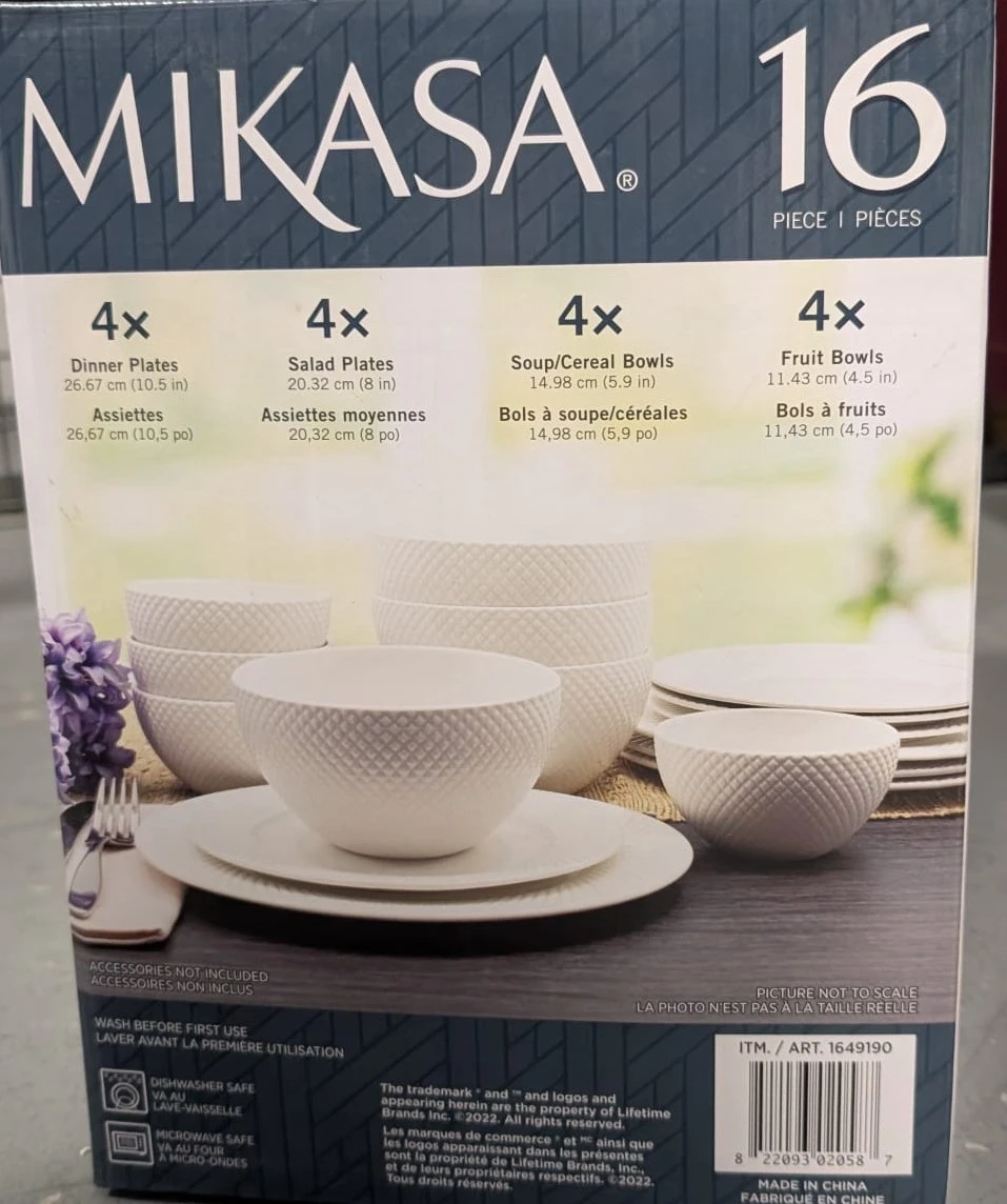 Brand New - Mikasa 16-Piece Dinnerware Set