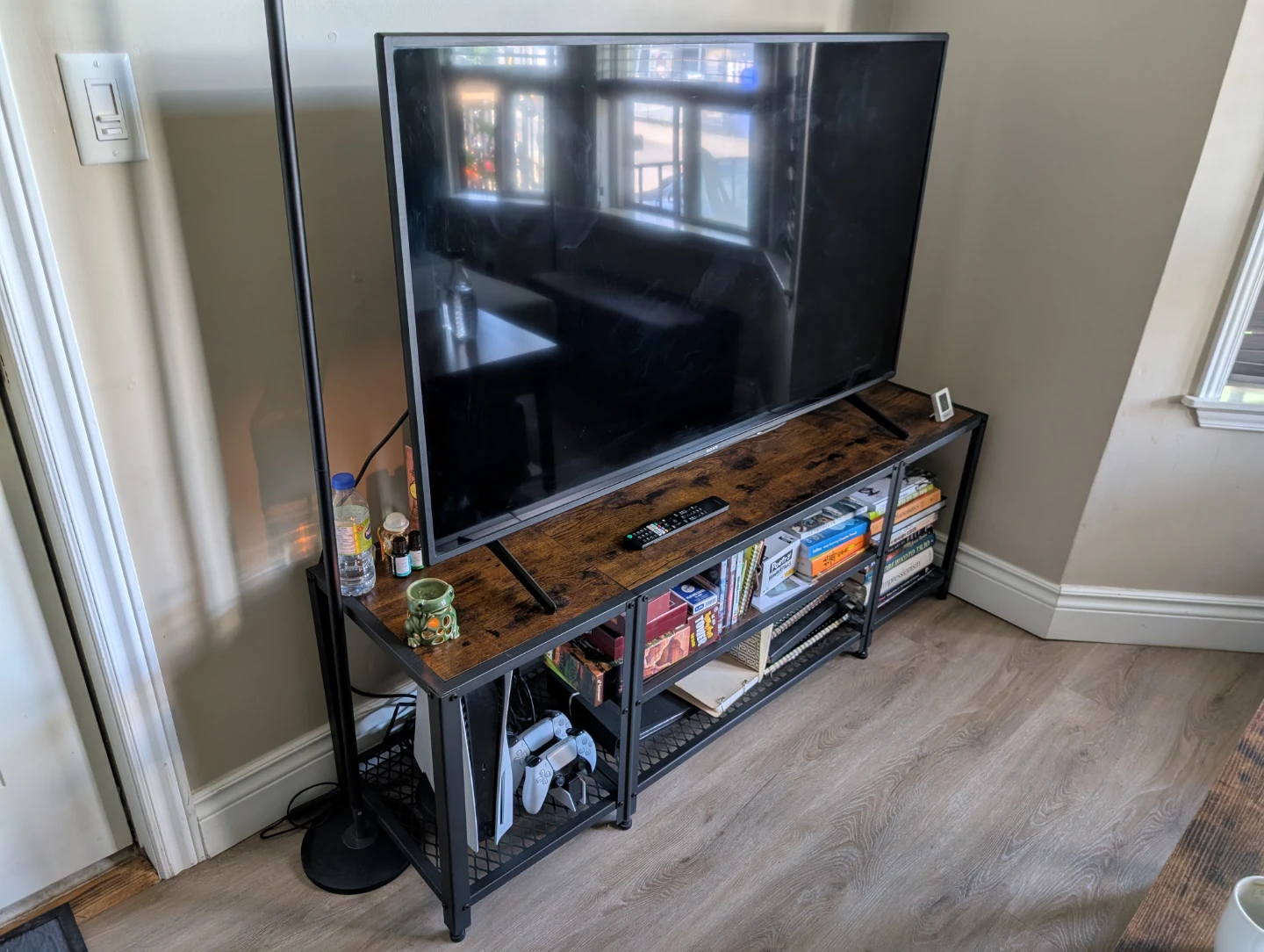 TV Stand - photo 4
