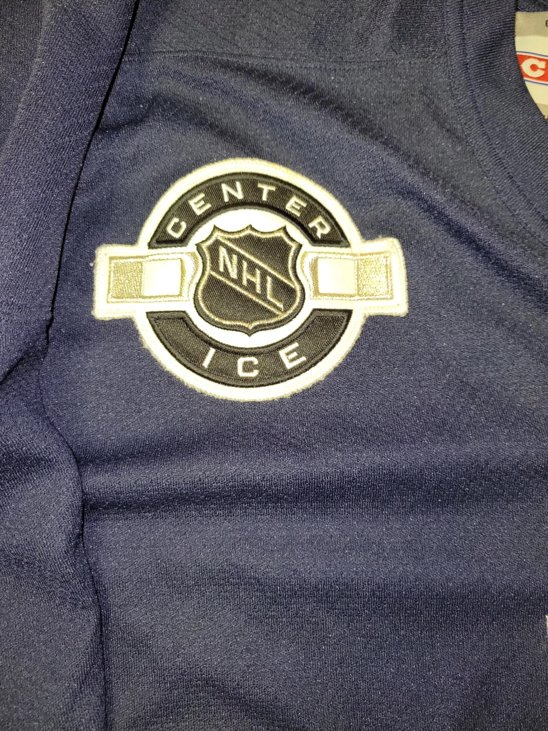 Toronto Maple Leafs XL hockey sweater 70's Classic logo - photo 4