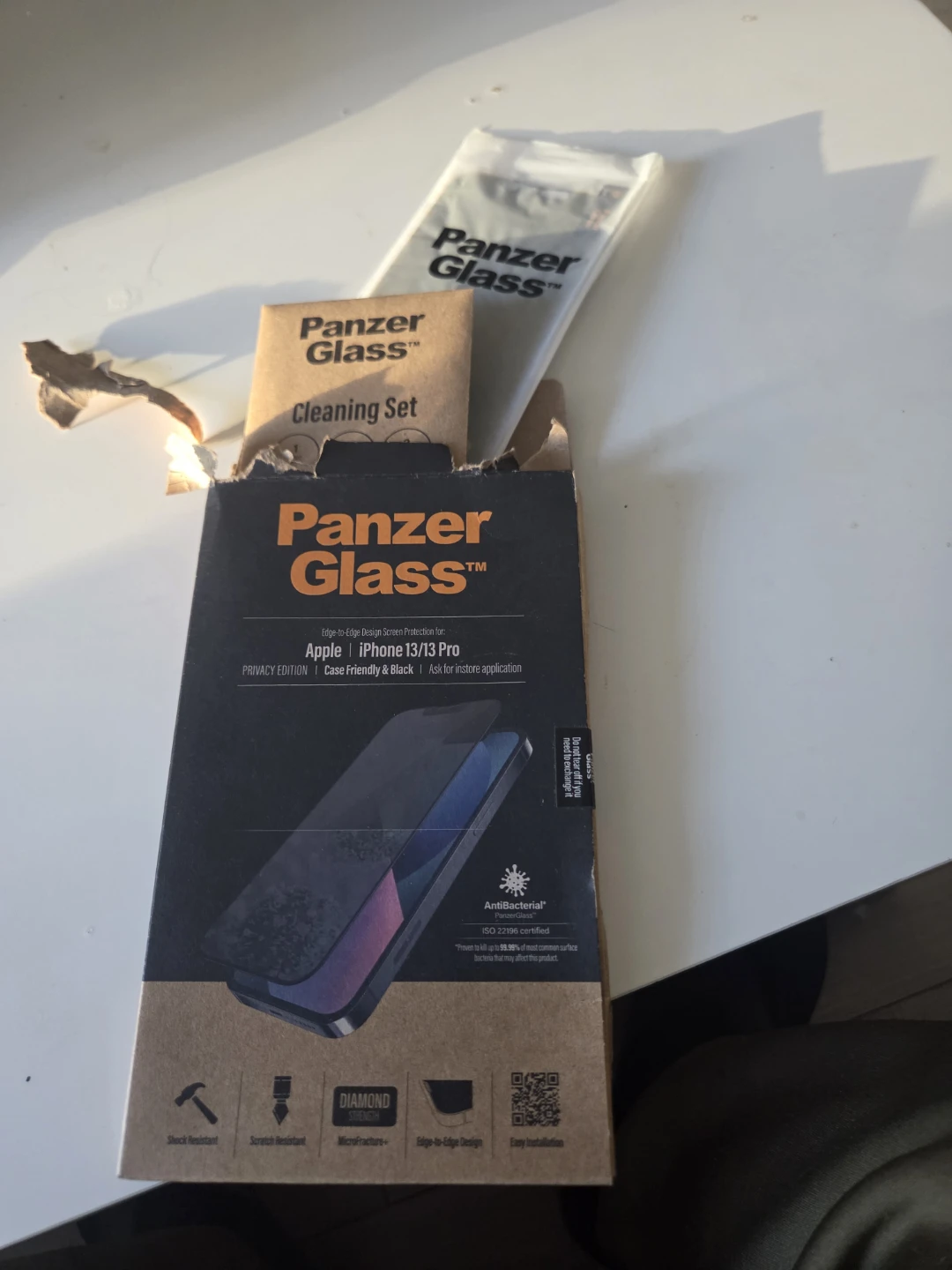 PanzerGlass Privacy Screen Protector for iPhone 13/13 Pro - photo 2