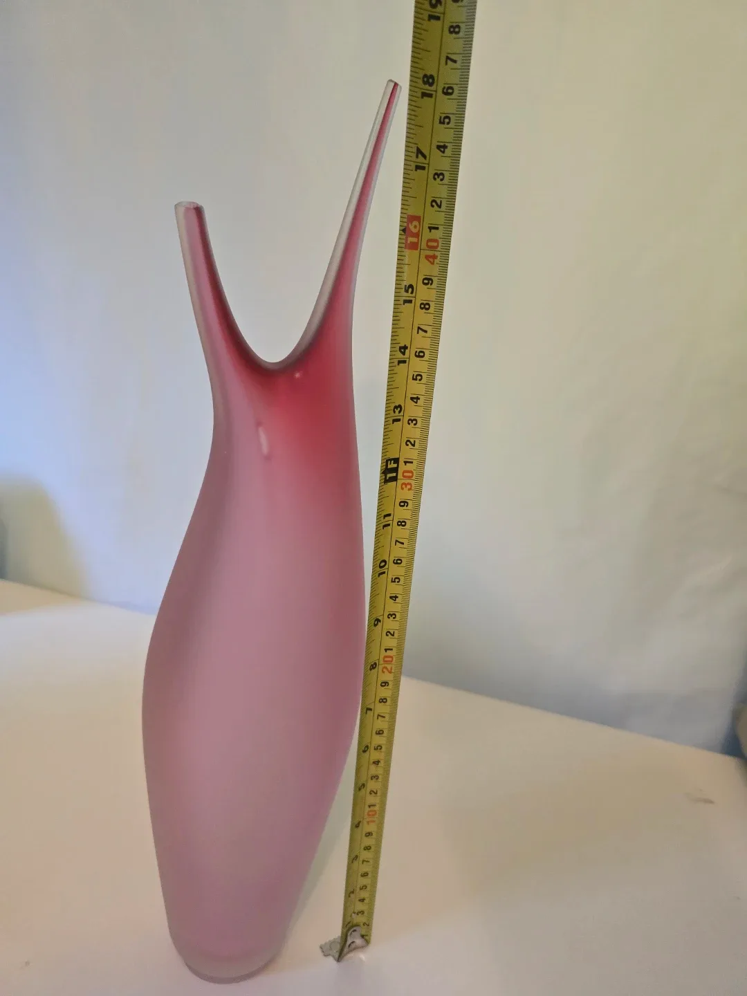 Pink Satin Glass Sculpture - photo 2