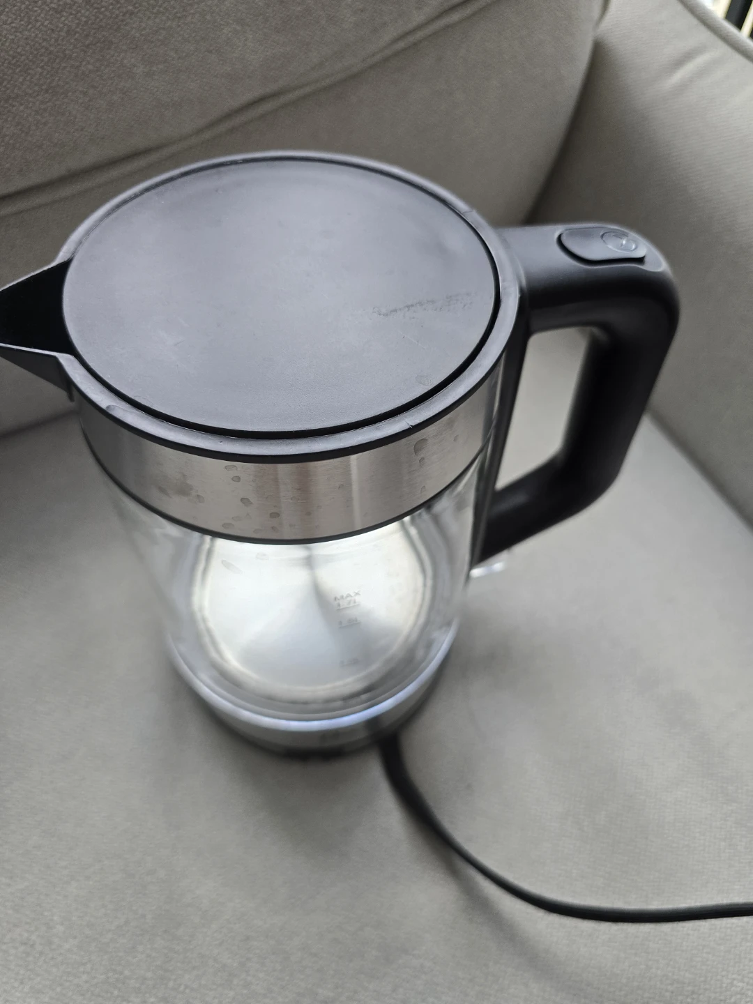Oster 1.7L Glass Electric Kettle - photo 2