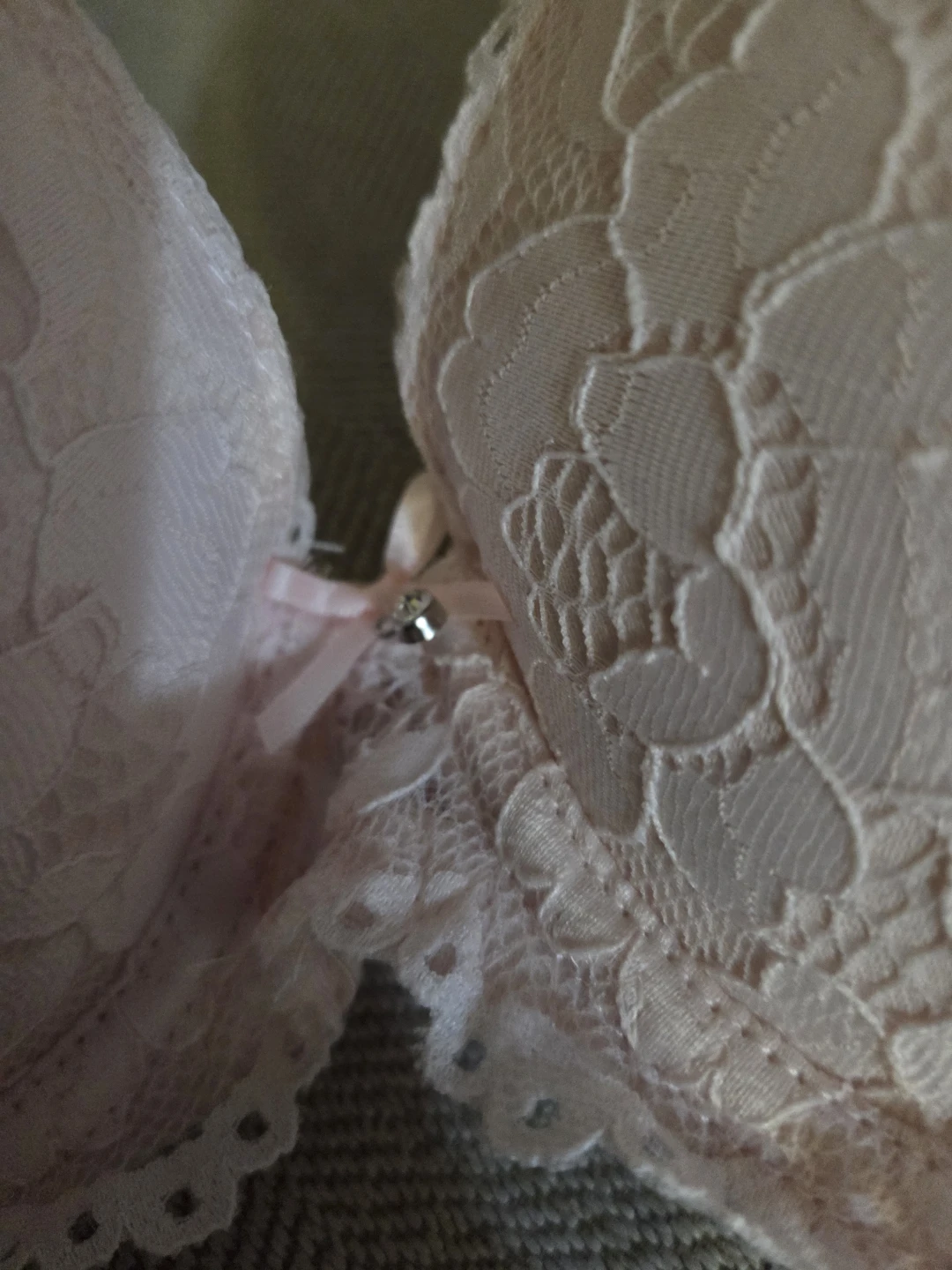 Light Pink Lace Bra 75C. Brand new - photo 3