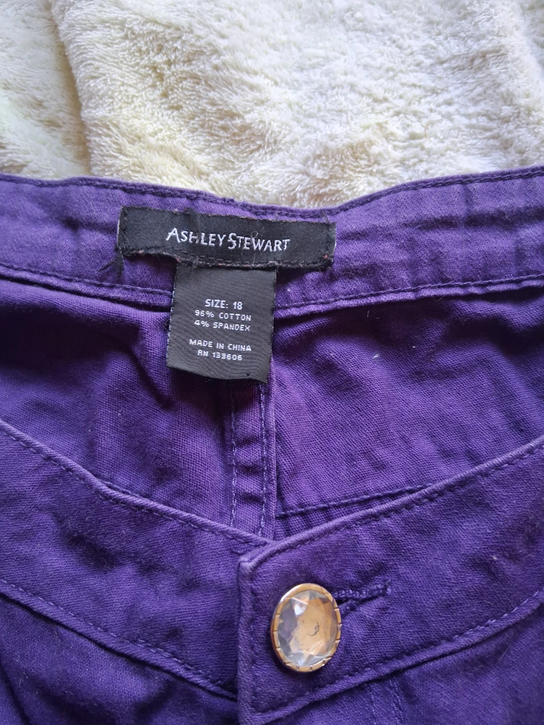 Ashley Stewart Purple Capris Size 18 - photo 3