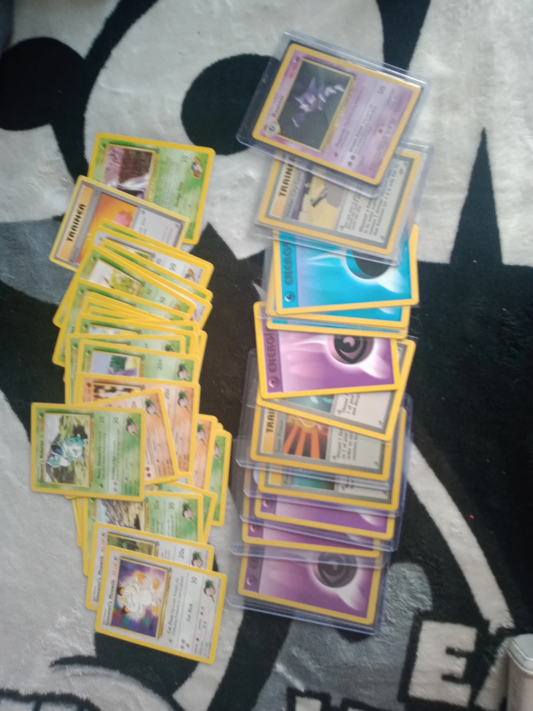 Large Collection of Vintage Pokemon Trading Cards