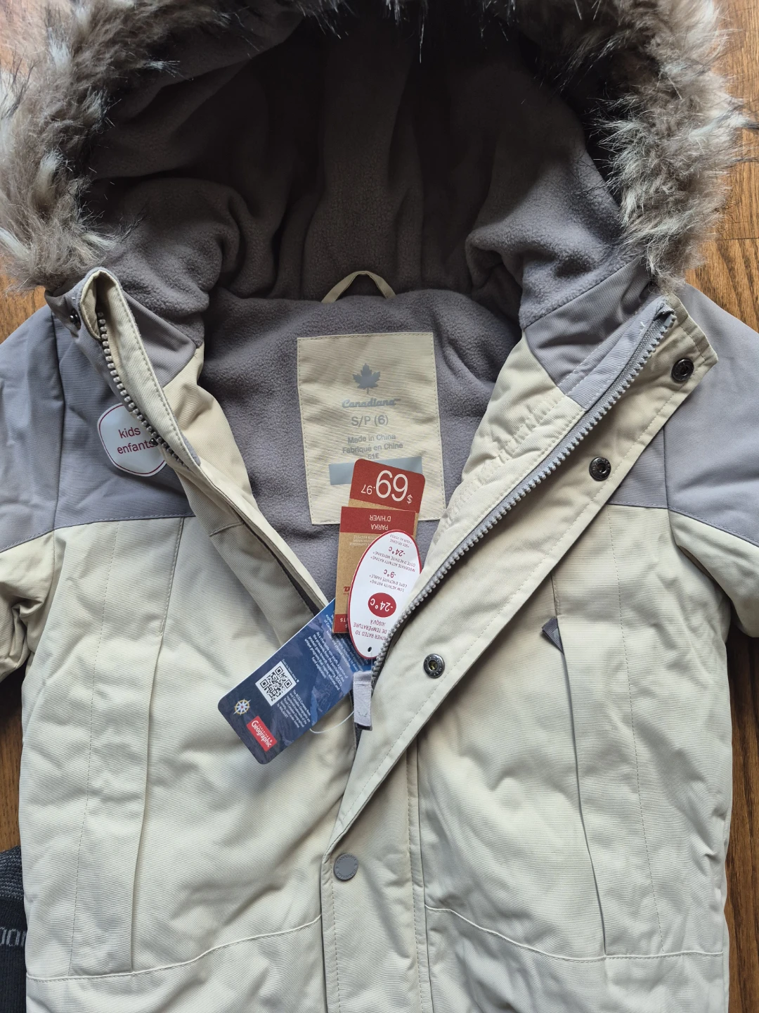 Canadiana Kids Winter Parka - Size 6 - photo 3