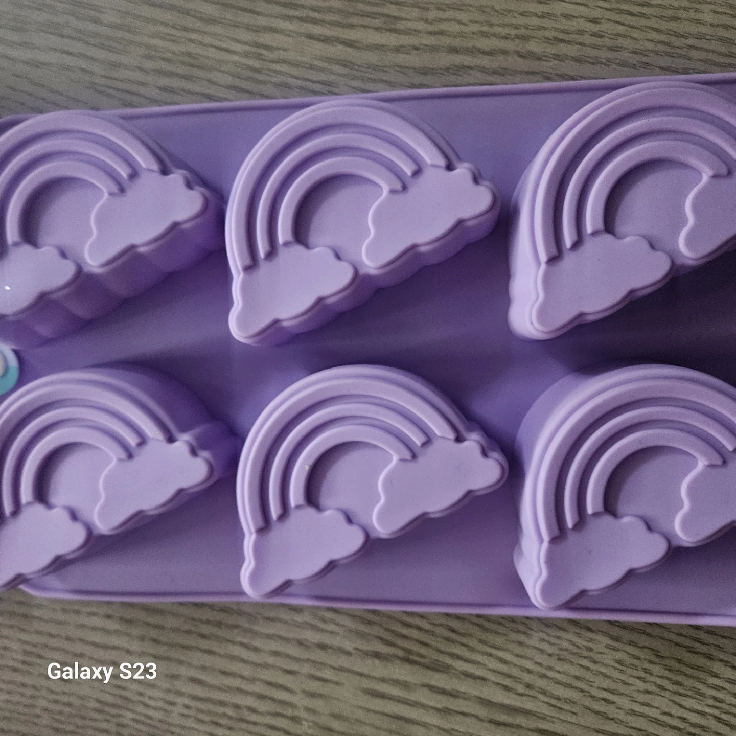 Kitchen Rainbow Silicone Mold - photo 3