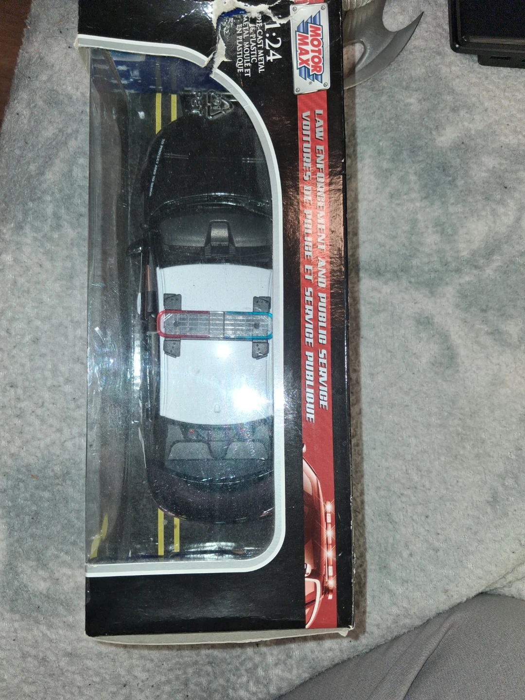 Motor Max 2013 Ford Police Interceptor 1:24 Scale - photo 2