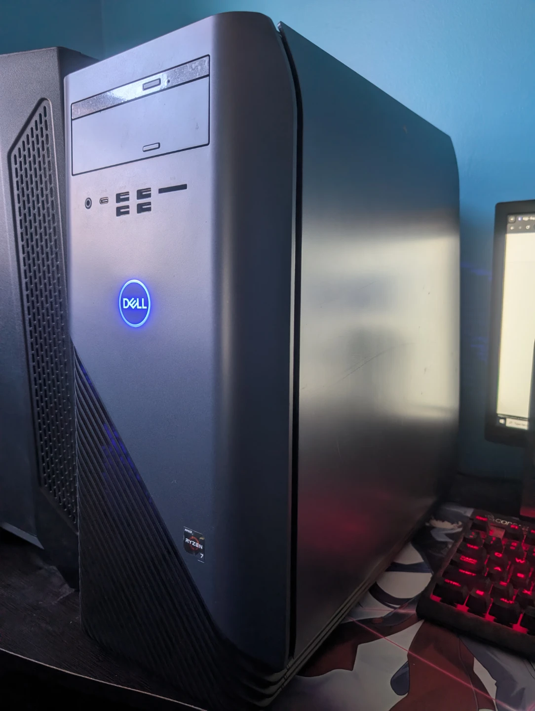 Dell Inspiron Desktop AMD Ryzen 7 1700X