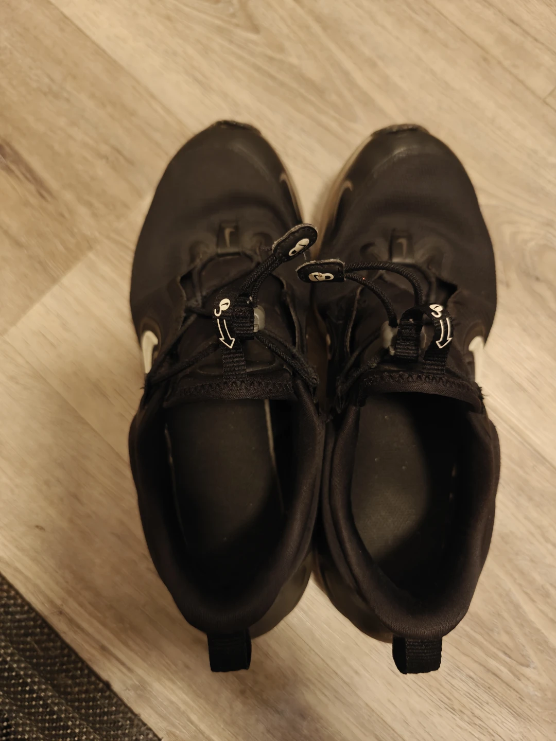 Nike Black Sneakers Size 7Y