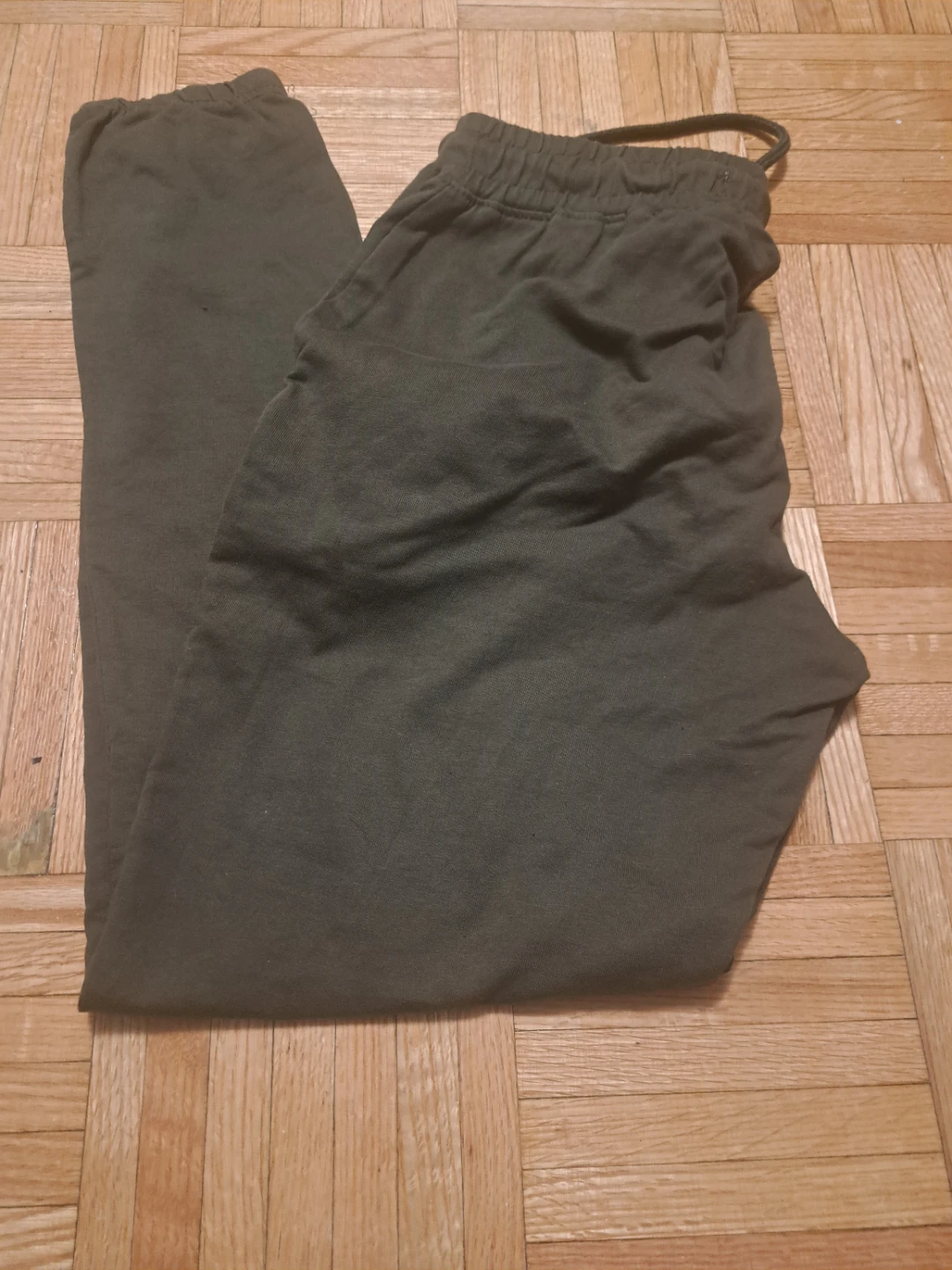 3  athletic pants black,brown and green. Different sizes - photo 5