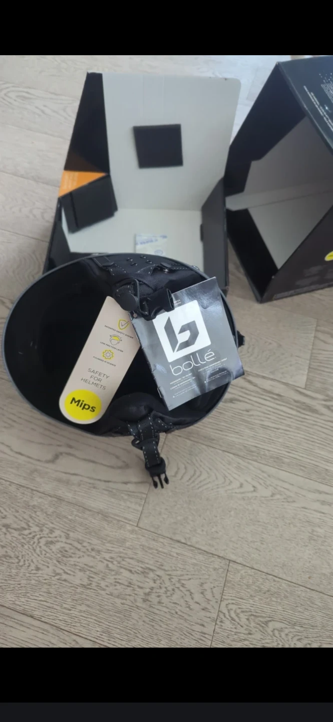 Bolle Junior Snow Helmet MIPS ski snowboard - photo 3