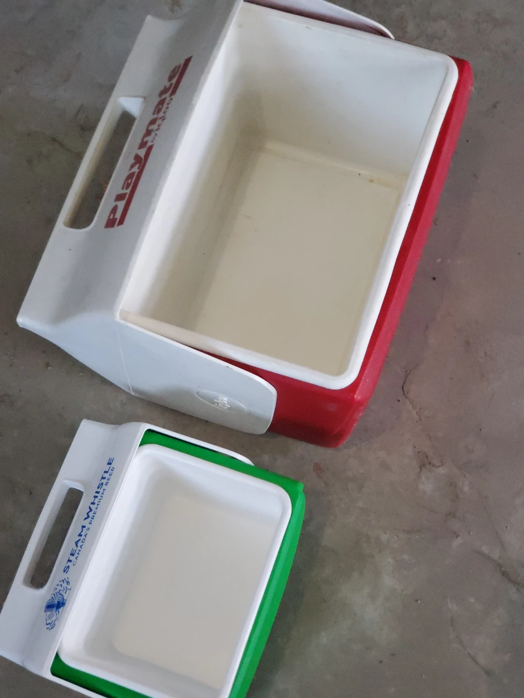 Two Igloo Playmate Coolers $5 & $8 - photo 2