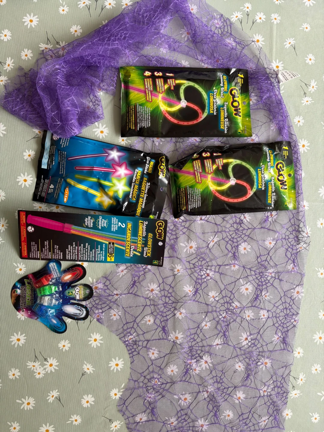 Assorted Halloween decorations - photo 2