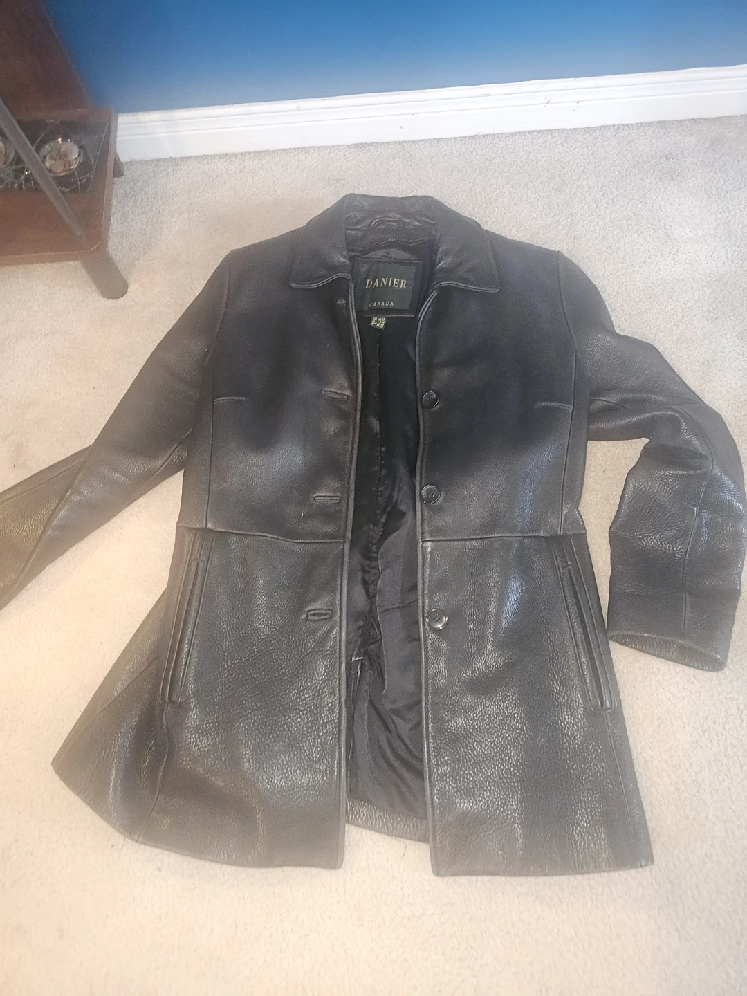 Winter warm leather jacket. Danier size 6 - photo 4