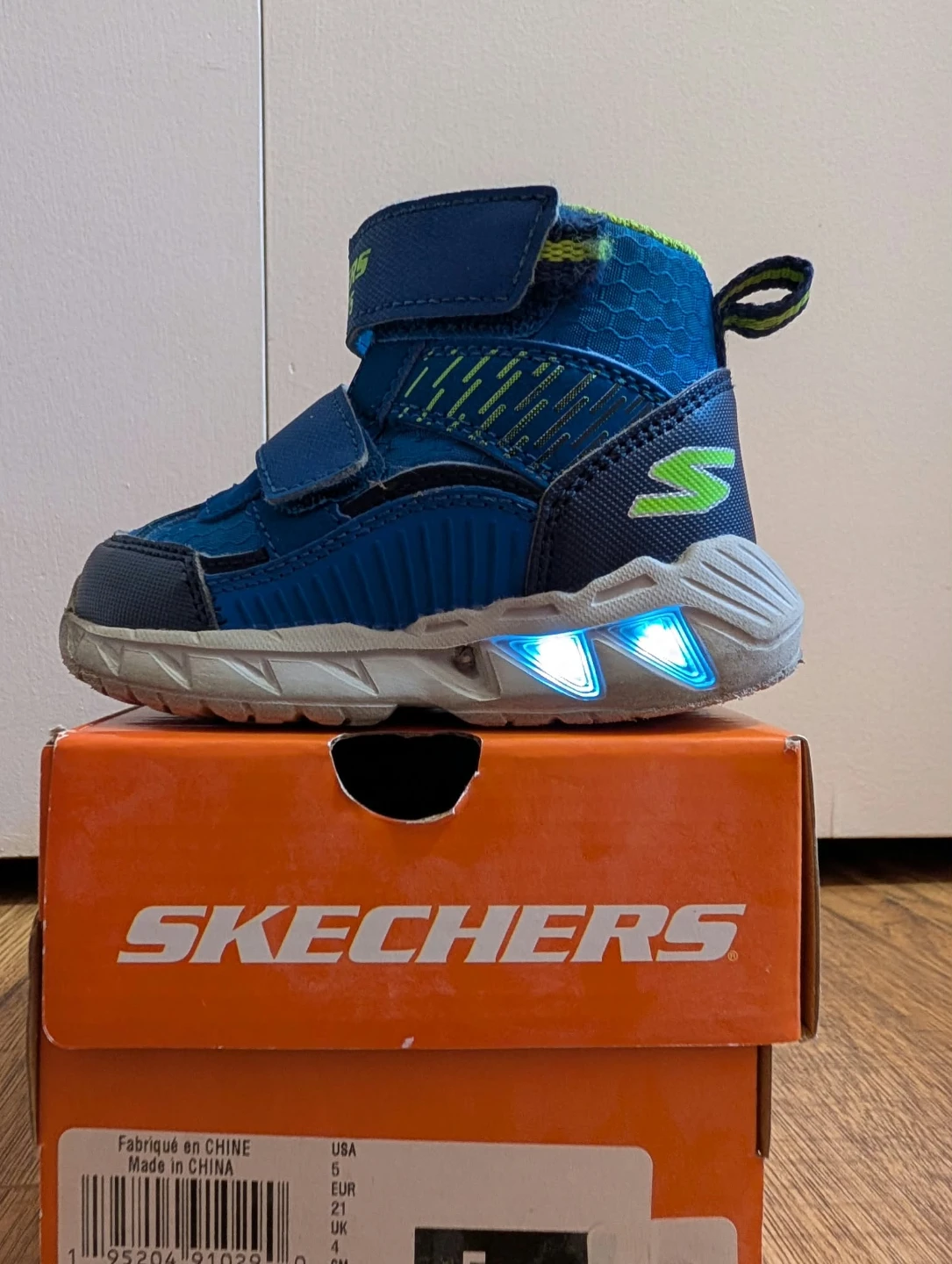 Skechers S-Lights Magna-Lights Toddler Shoes - photo 2